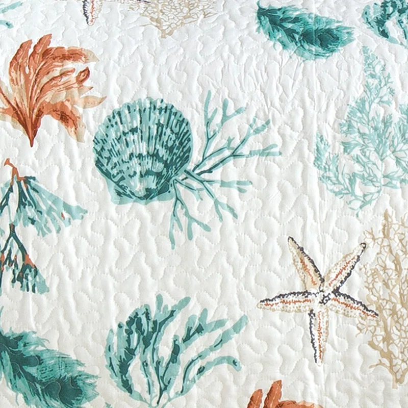 FreshFolds Bright Watercolor Coral Print Quilt Set with Shams