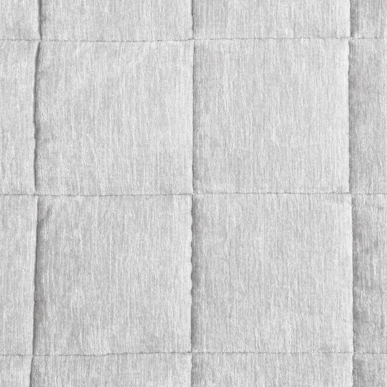 Vera Wang Vera Wang Chenille Box Solid Reversible Quilt Set