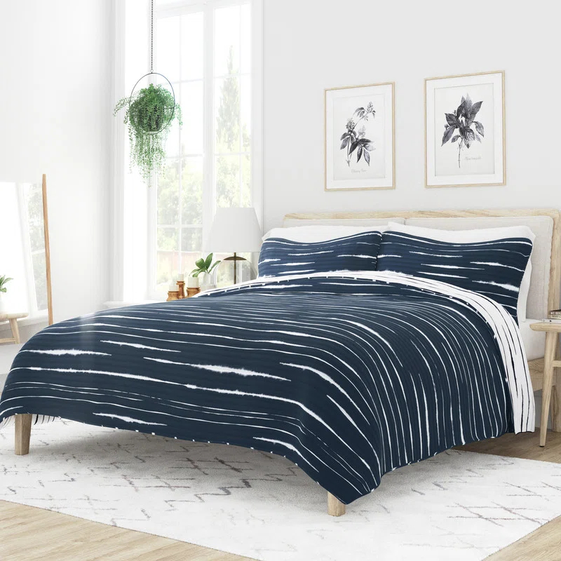 Becky Cameron Becky Cameron Lightweight Coastal Reversible Quilt Set
