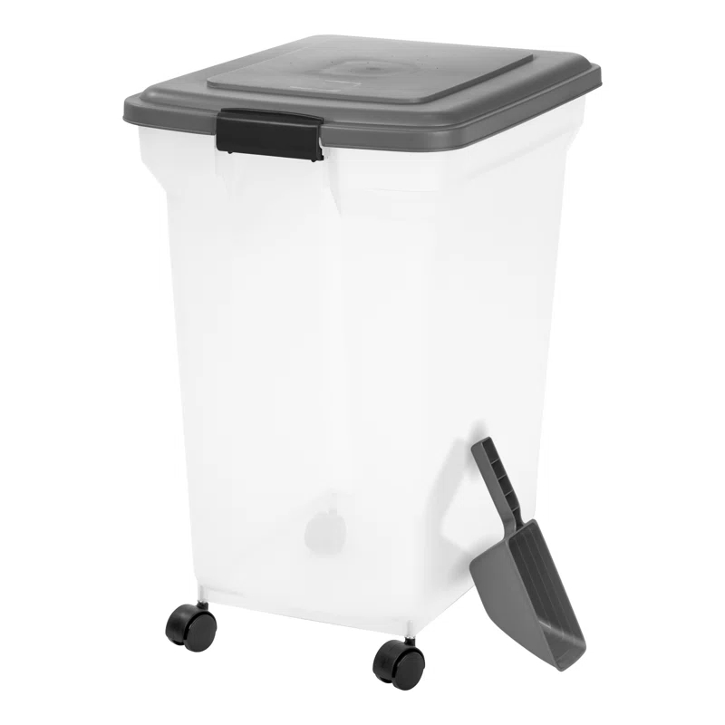 IRIS USA, Inc. Plastic Food Storage Container Latch