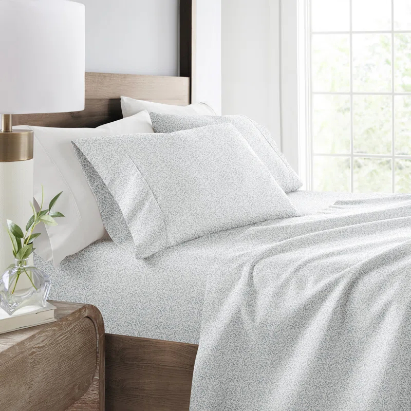 4 Piece Sheet Set Patterned Microfiber Ultra Soft Bedding in Floral Dream