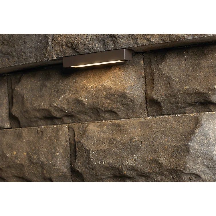 Hinkley Nuvi Deck Light