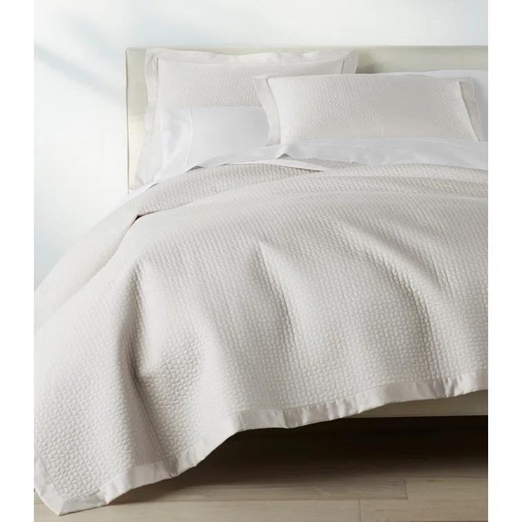 Peacock Alley Hamilton Quilted Coverlet
