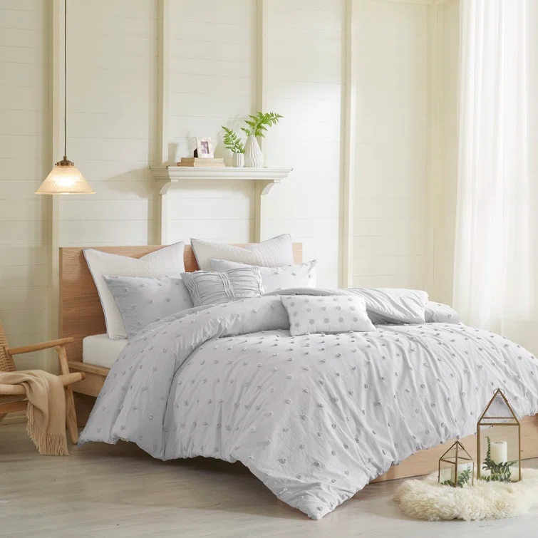 Intelligent Design Brooklyn Cotton Jacquard Duvet Cover Set with Euro Shams and Throw Pillows