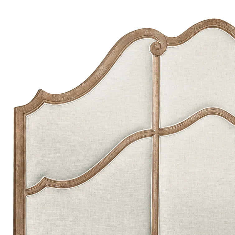 Pulaski Furniture Weston Hills Scrollwork Upholstered Bed
