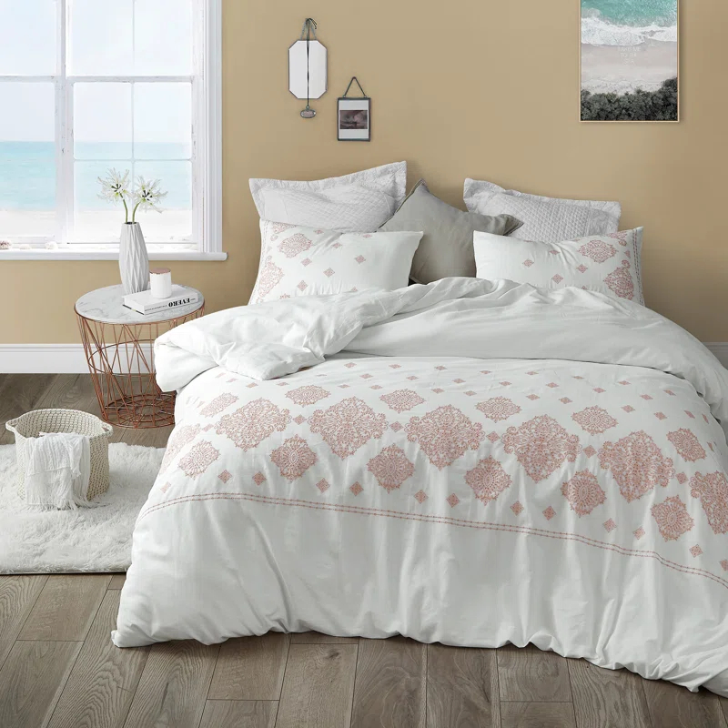 Byourbed Phineas Cotton Baffle Box Stitch Damask Comforter Set