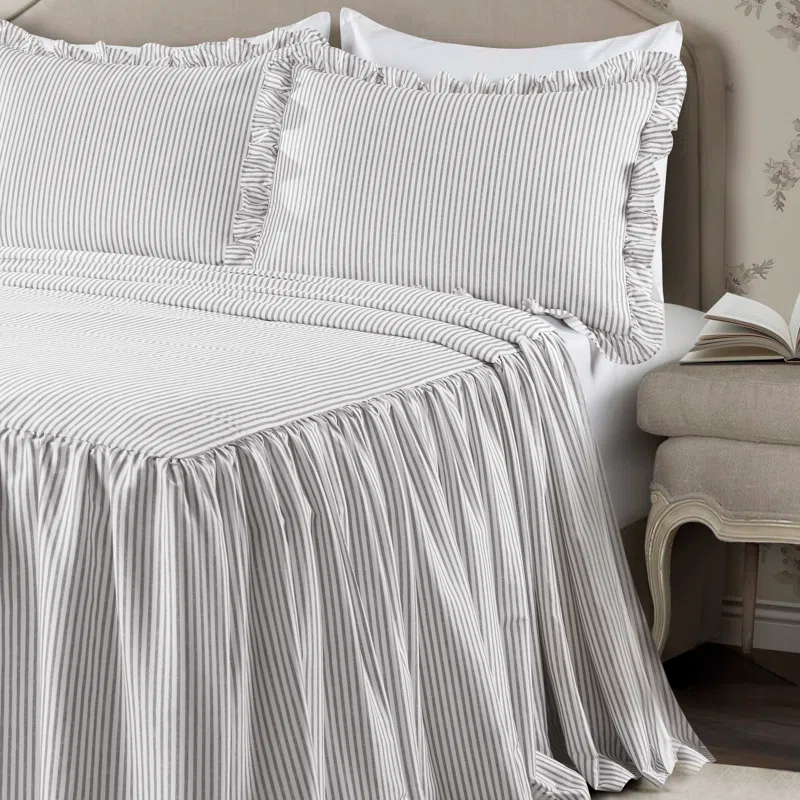 Lush Decor Reyna Microfiber Reversible 3 Piece Bedspread Set