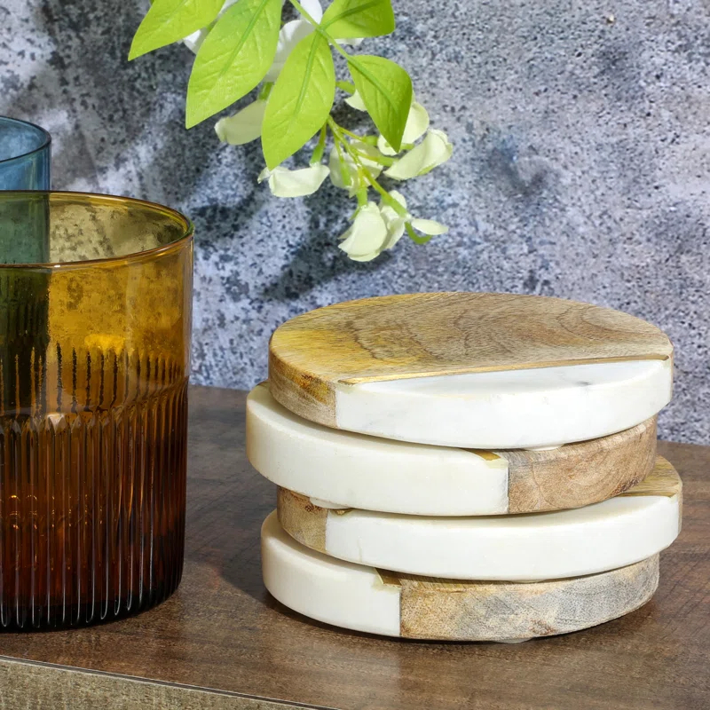 Laurie Gates Laurie Gates White Marble And Mango Wood Round 4 Piece Coaster Set (Set of 4)