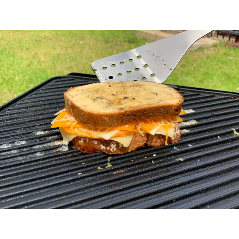 Bayou Classic 28'' Cast Iron Reversible Grill / Griddle