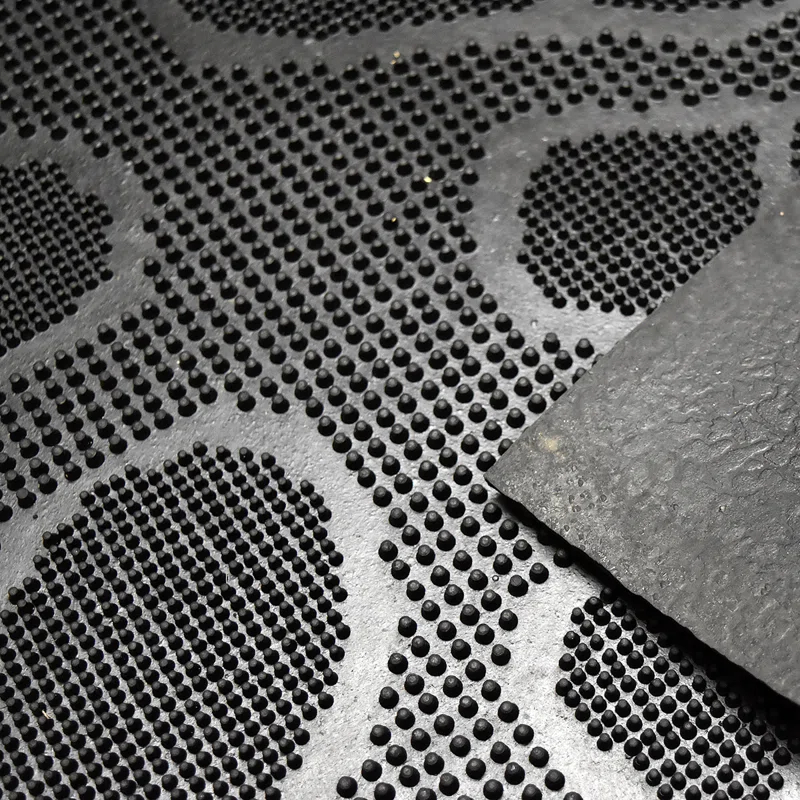 Evideco Outdoor Mat Front Rubber Shoeprint 30 in. x 18 in. Non-Slip Outdoor Door Mat