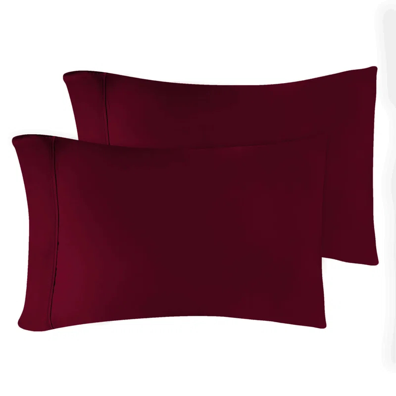 Superior Egyptian Cotton 300 Thread Count Solid Pillowcases (Set of 2)