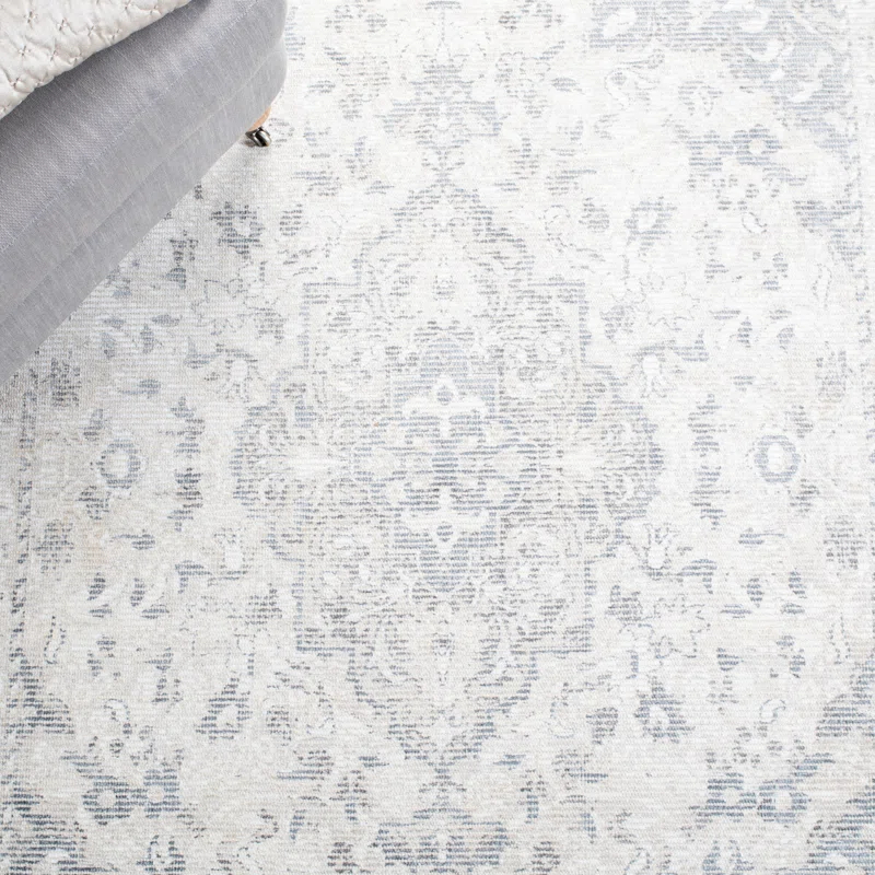 Safavieh Hand Loomed 50% Wool, 50% Viscose Oriental Rug