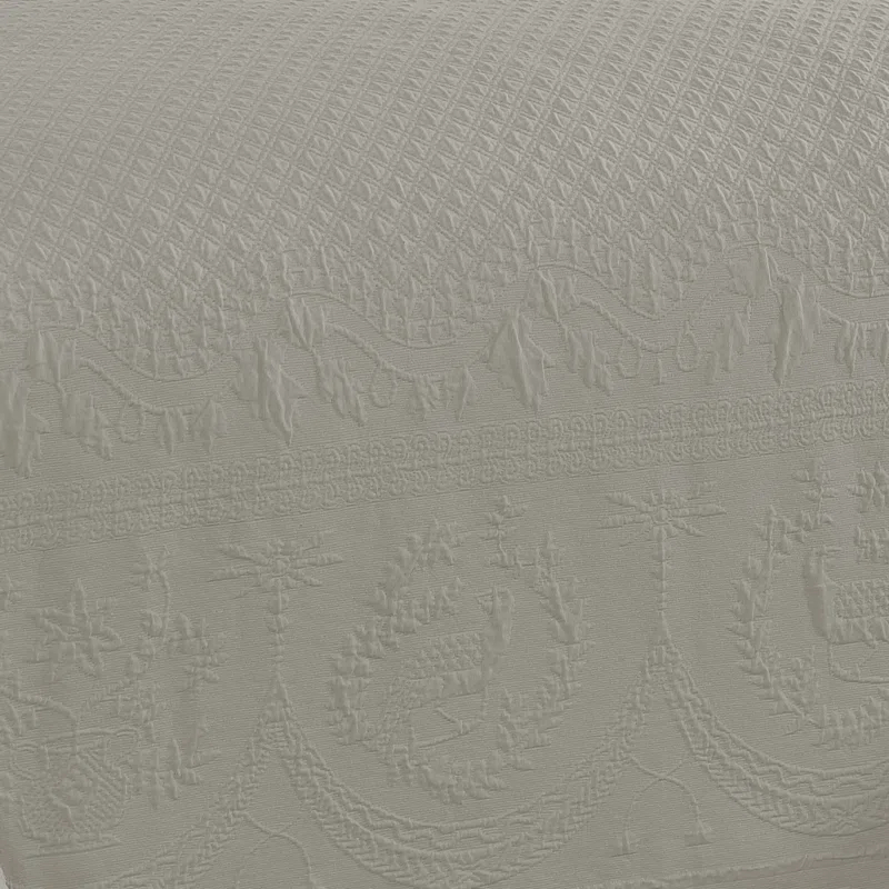 King Charles Matelasse Traditional Cotton Floral Coverlet