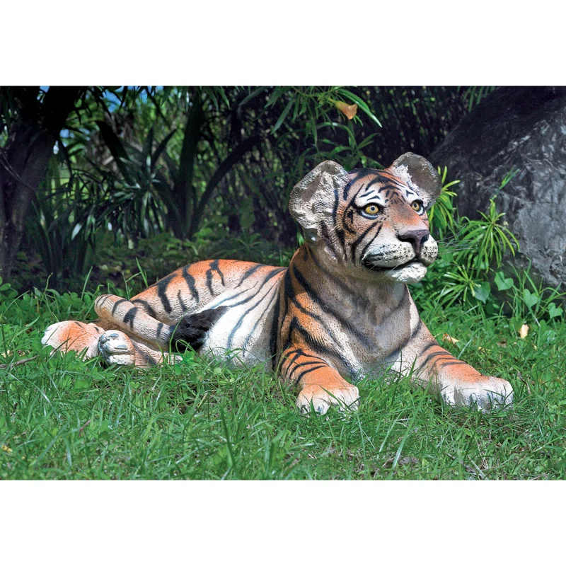 Design Toscano The Grand Scale Wildlife Animal Lying Down Tiger Cub Statue