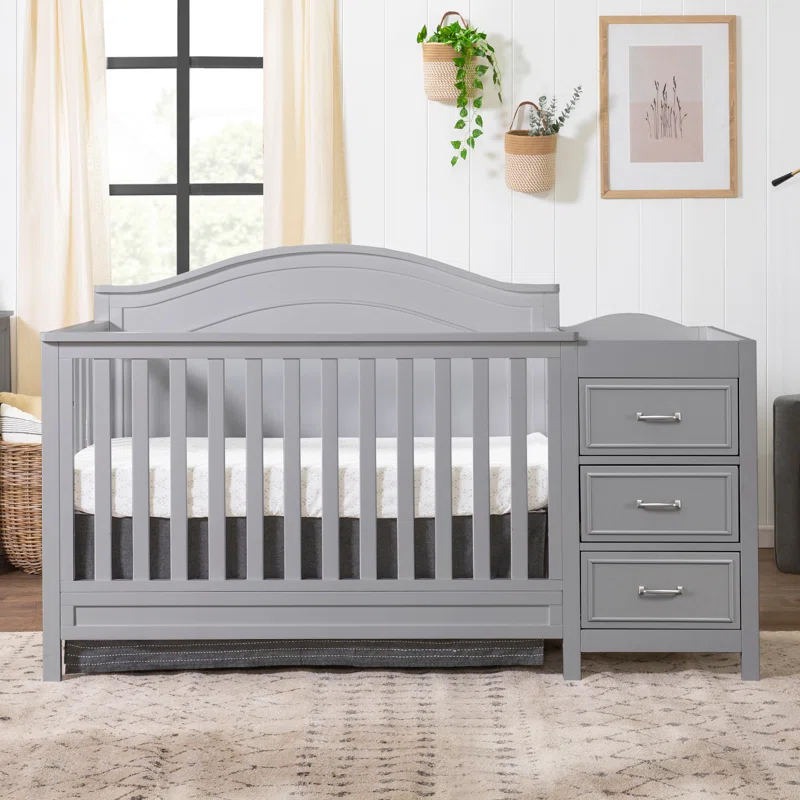daVinci Charlie 4-in-1 Convertible Crib and Changer with Storage