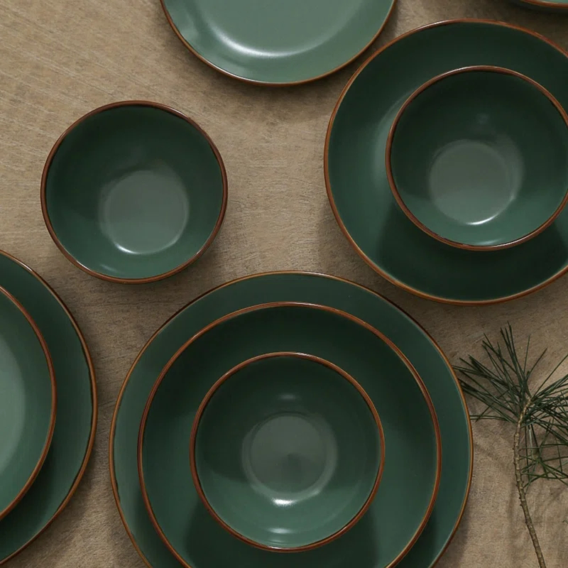 Brasa 32-Piece Dinnerware Set Stoneware