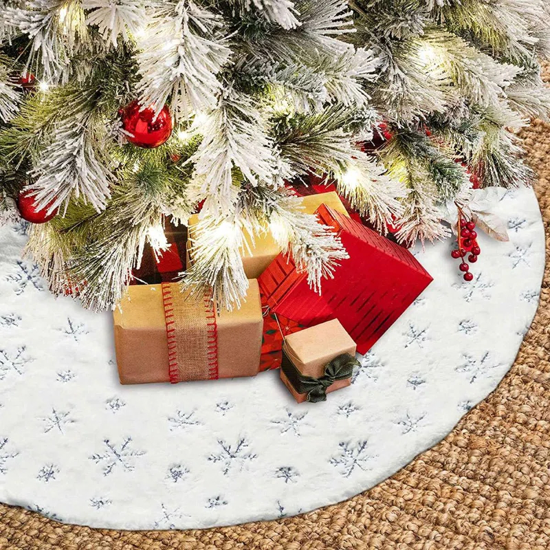 Deago 35.4 Inch Christmas Tree Skirt White Faux Fur Snowflake Tree Skirt for Christmas Decoration