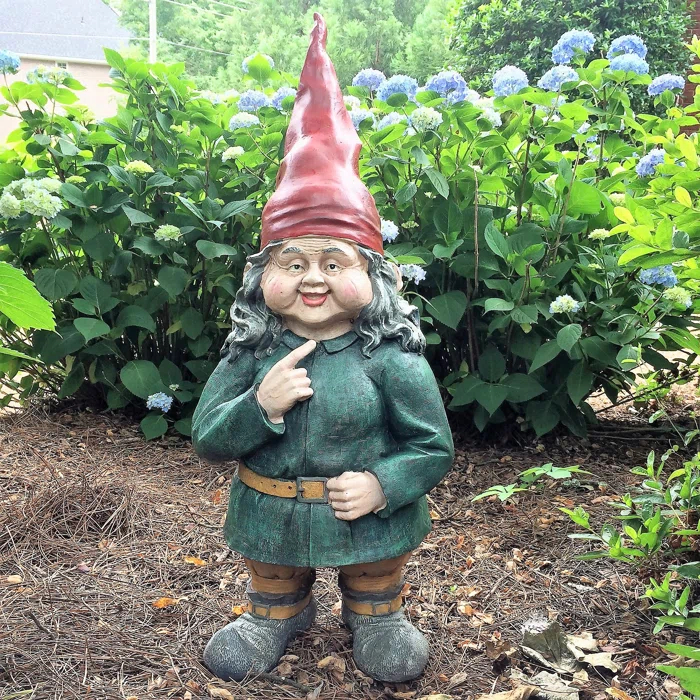 HomeStyles Old World Gnomes Zelda the Female Gnome Garden Statue