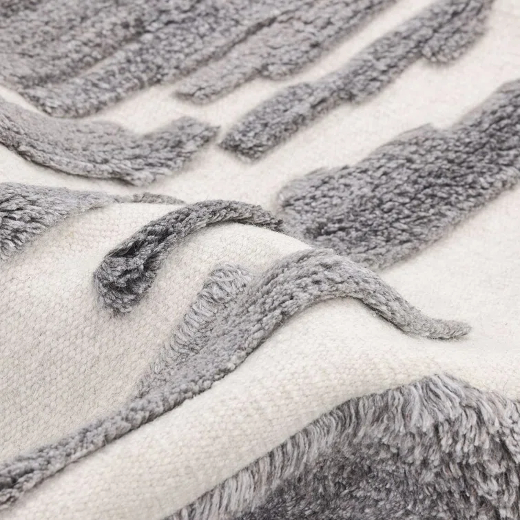 Dakota Fields Bayon Hand-Knotted Gray Area Rug