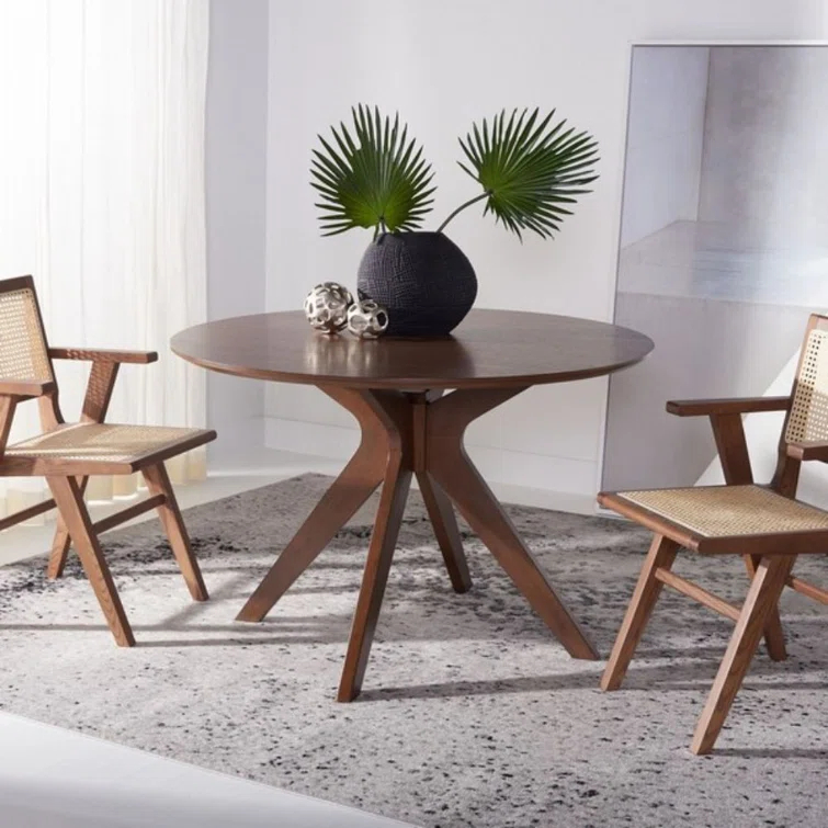 Safavieh Couture Oak Round Dining Table