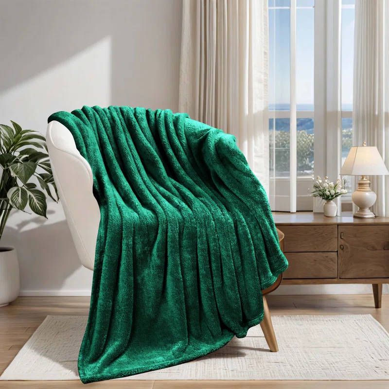 Superior Solid Polyester Reversible All-Season Fleece Throws Blanket