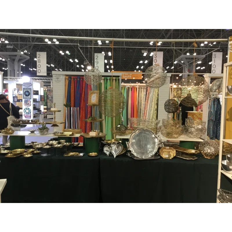 India Handicrafts, Inc. India Handicrafts, Inc. Metal Tripod Easel