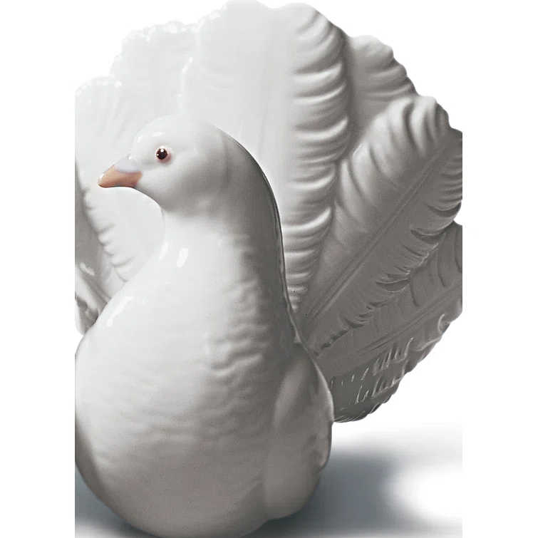 Lladro Couple of Doves Figurine