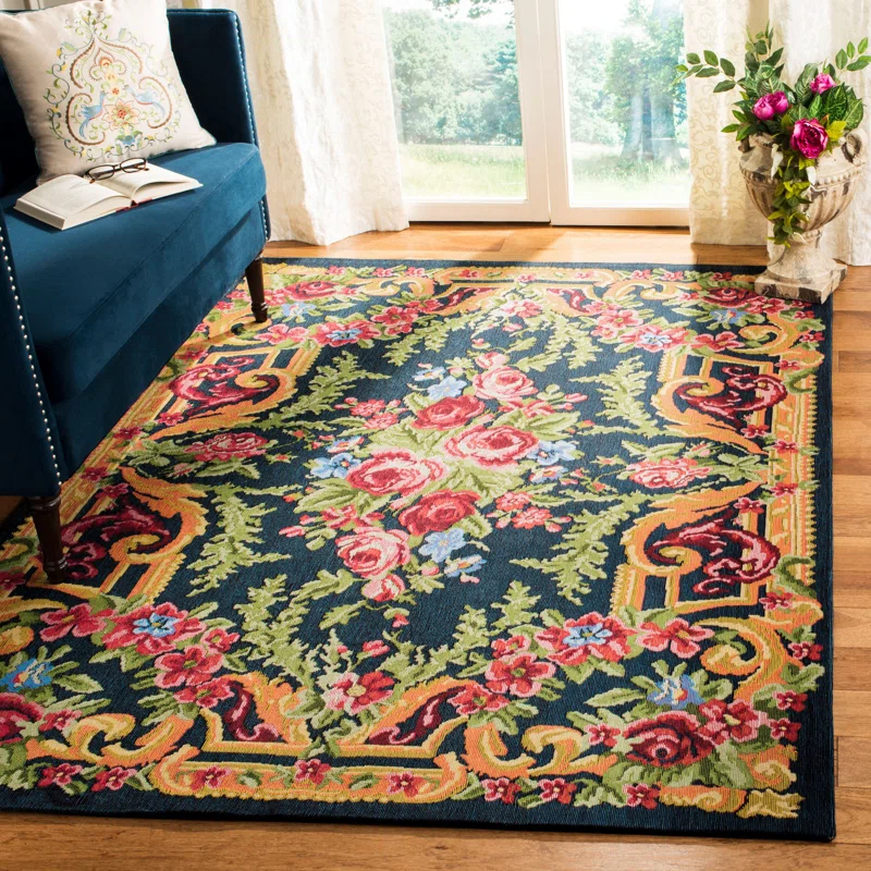 Astoria Grand Abington Classic Vintage Performance Floral Rug