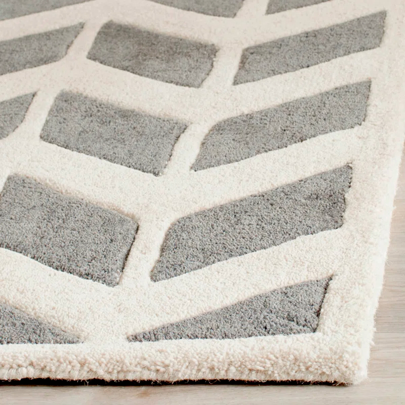 DASTINGO Chatham Hand Tufted Wool Chevron Rug