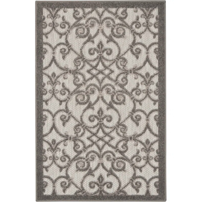 Lark Manor™ Isalia Floral Indoor / Outdoor Rug