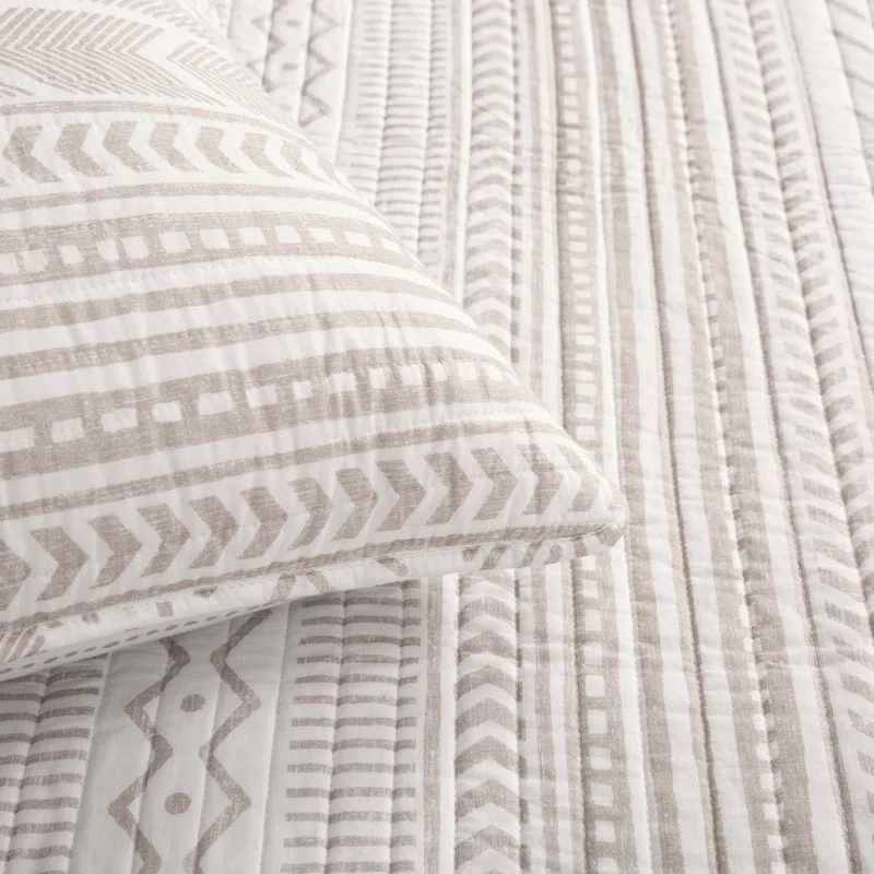 Lush Decor Hygge Geo Reversible Contemporary 3-Piece Quilt Set