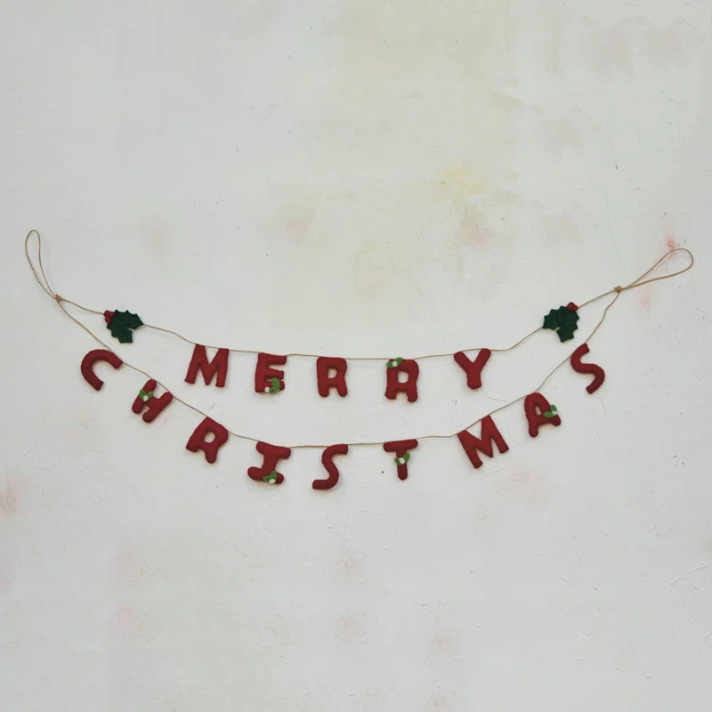 Creative Co-Op Handmade Wool Felt Garland With Holly Leaves And Berries "Merry Christmas"
