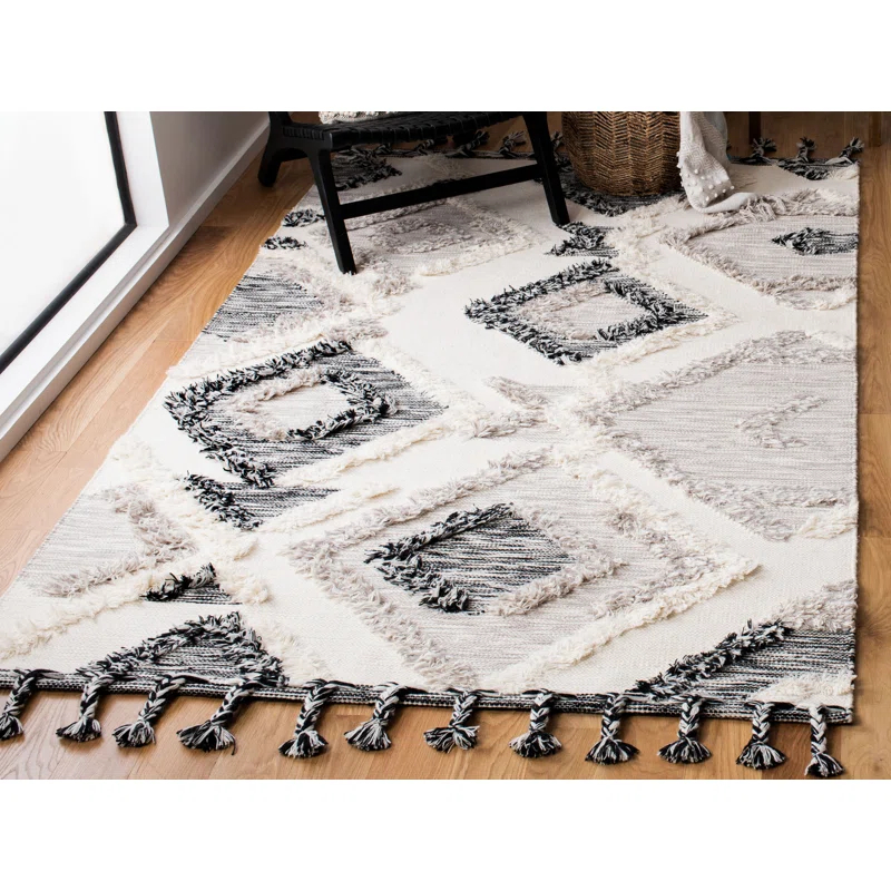 Union Rustic Sumiton Hand Woven Wool Southwestern Rug