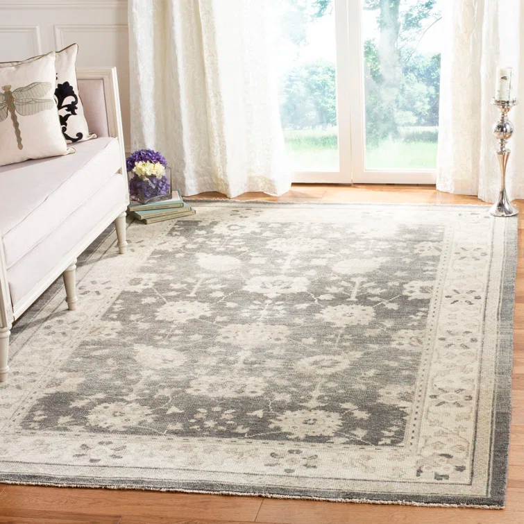 Safavieh Sivas Hand Knotted New Zealand Wool Oriental Rug
