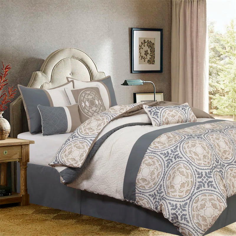 Nanshing America, Inc Camila Comforter Set
