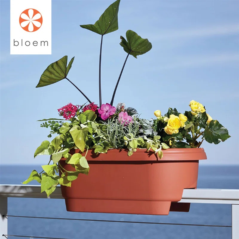 Bloem Railing Planter