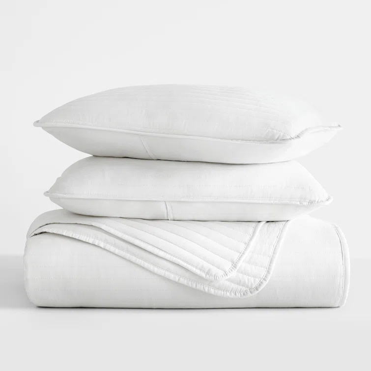 Becky Cameron Becky Cameron Lightweight All Season Stripe Stitch Quilt Set with Shams
