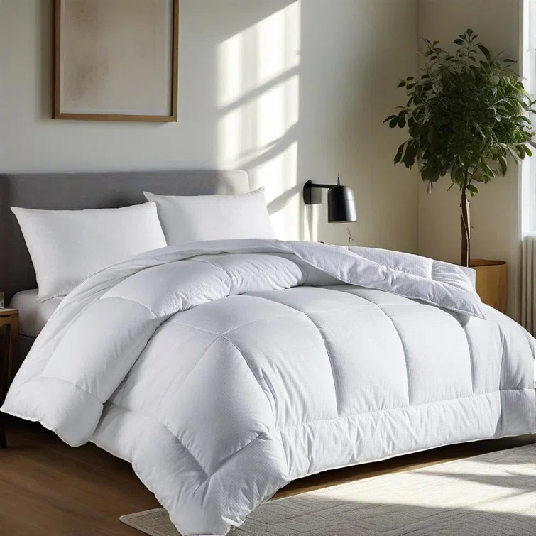 All Season Polyester Down Alternative Comforter/Duvet Insert