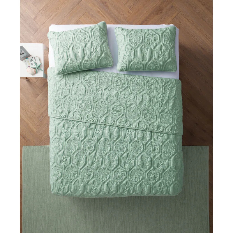 VCNY Shore 3-Piece Embossed Quilt Set