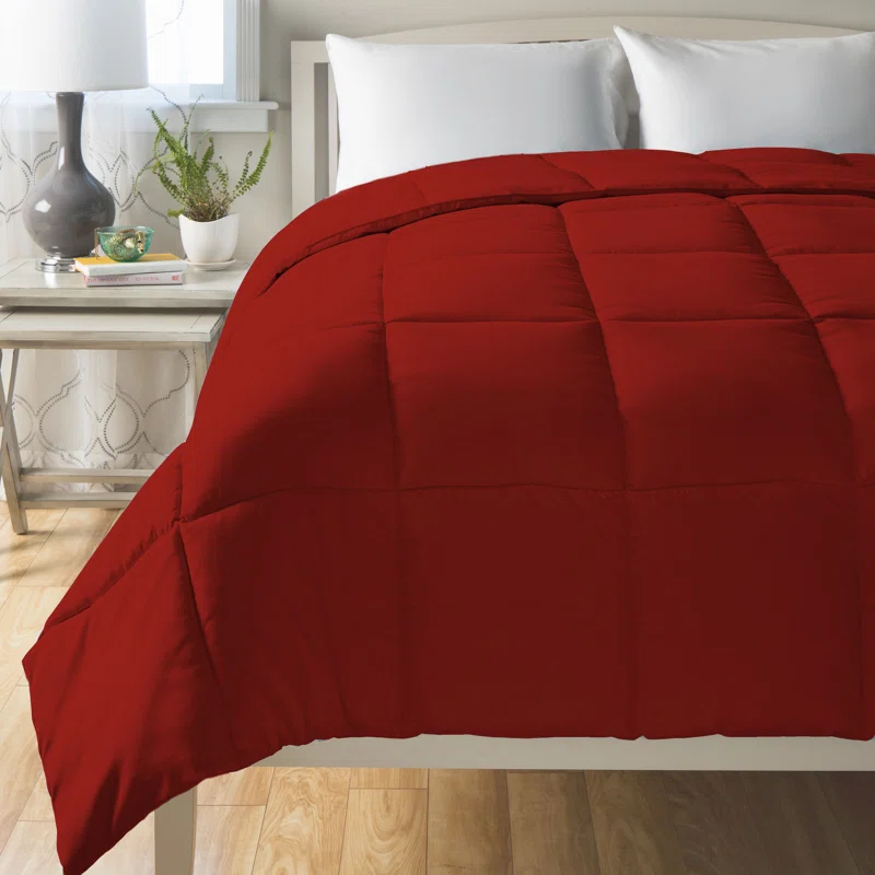 Cheer Collection Baffle Box Stitch Comforter
