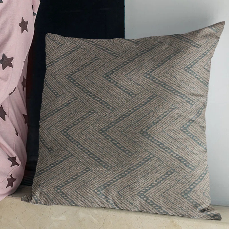Plutus Brands Triangles Geometric Linen Indoor/Outdoor Reversible Throw Pillow