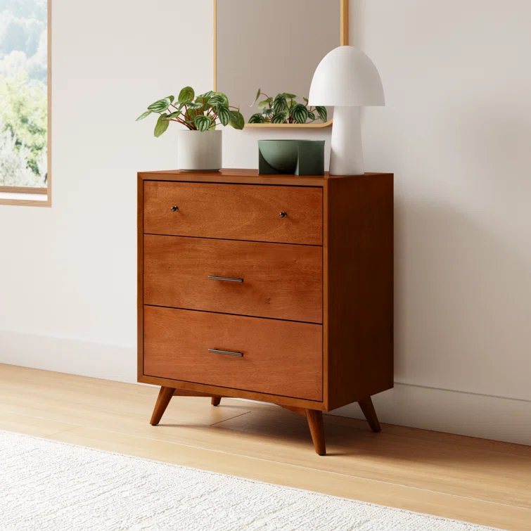 Williams 3 - Drawer Chest