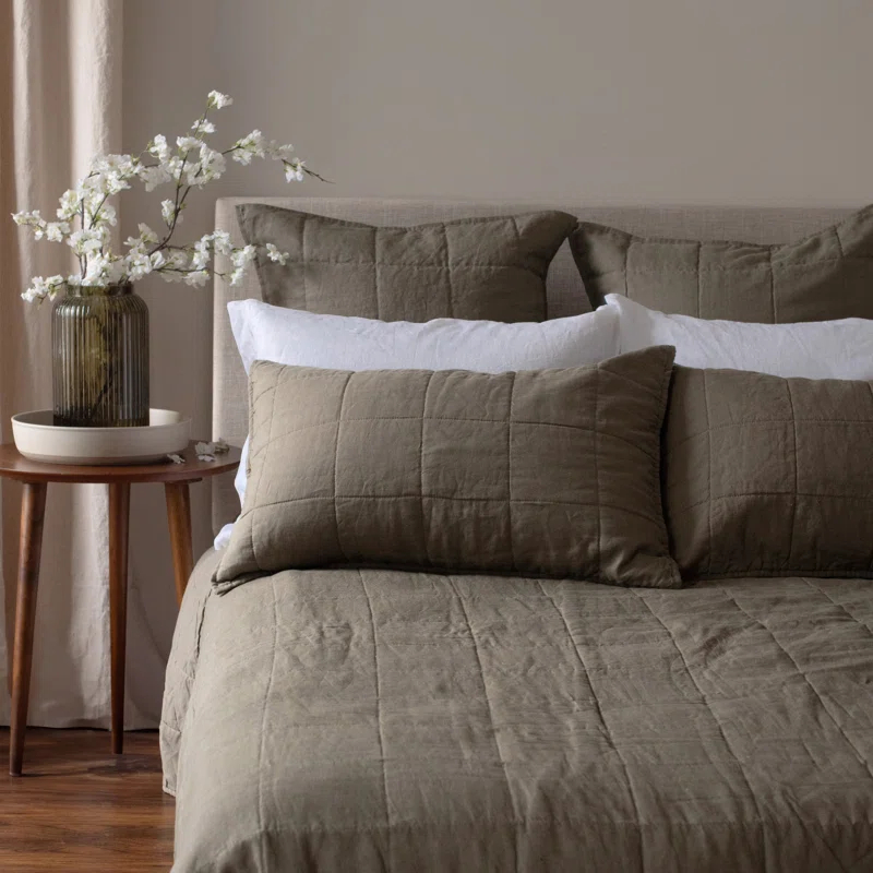 French Linen Box Stitch Quilt & Sham Set