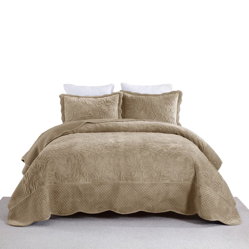 MarCielo Marcielo Oversized Embroidered Velvet Quilt Set With 2 Pillow Shams