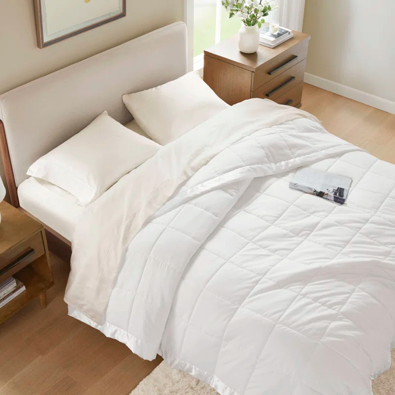 Madison Park Lightweight Down Alternative Blanket with Satin Trim
