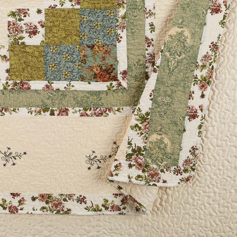 Modern Heirloom Olivia Floral Embroidered Patchwork 3-Piece Quilt Set