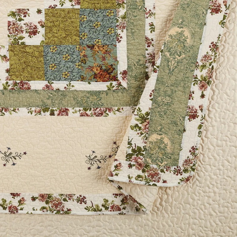 Olivia Floral Embroidered Patchwork 3-Piece Quilt Set