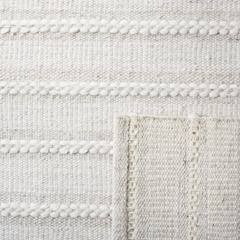 Safavieh Kilim Hand Woven Performance Striped Rug