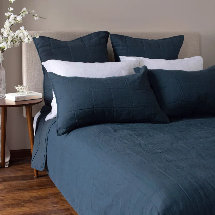 French Linen Box Stitch Quilt & Sham Set