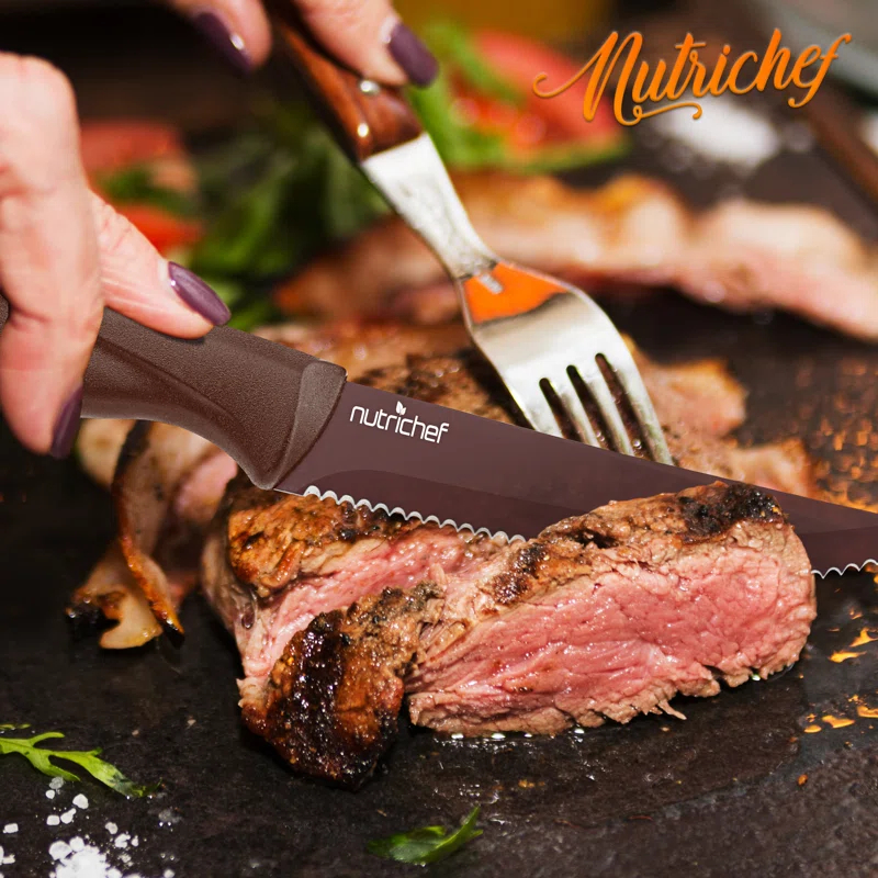 NutriChef NutriChef 8 Piece Stainless Steel Steak Knife Set